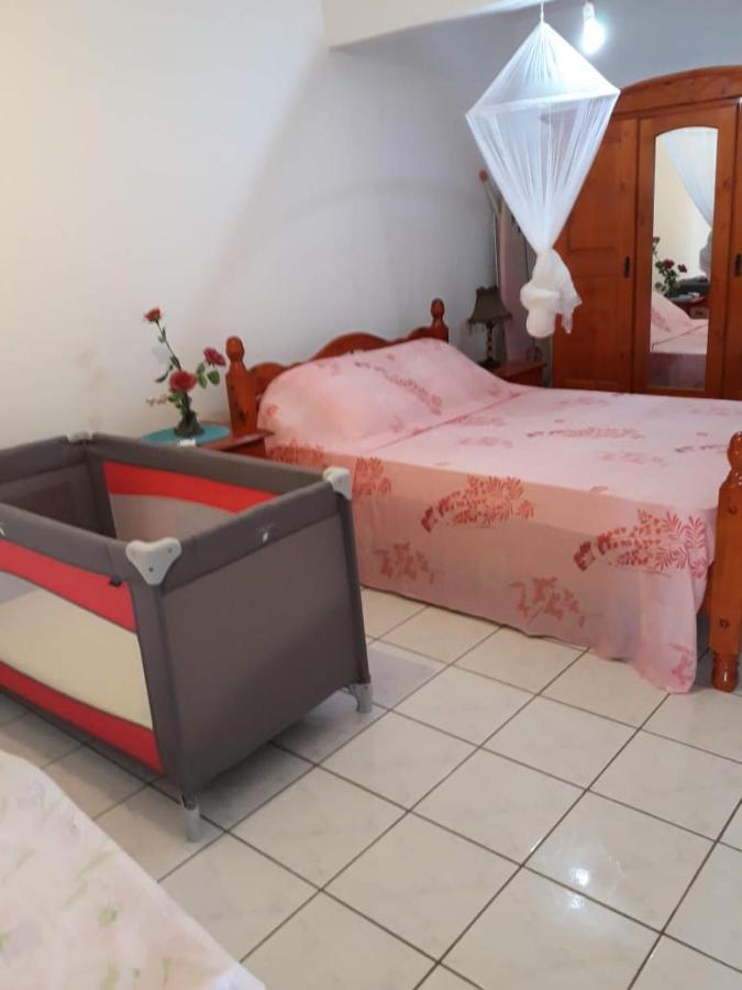 Villa Kazaluce - Appartement 2 Chambres เลอ มูเล่ ภายนอก รูปภาพ